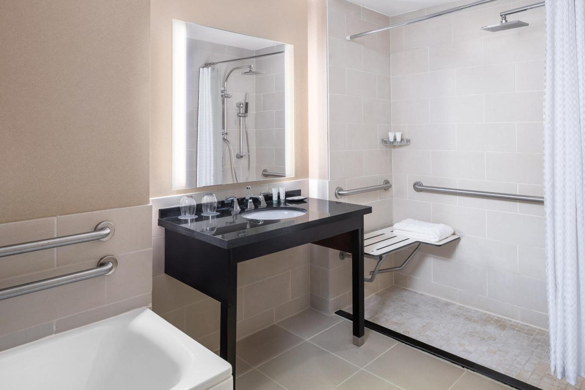 לינטיקום The Westin Baltimore Washington Airport - BWI מראה חיצוני תמונה